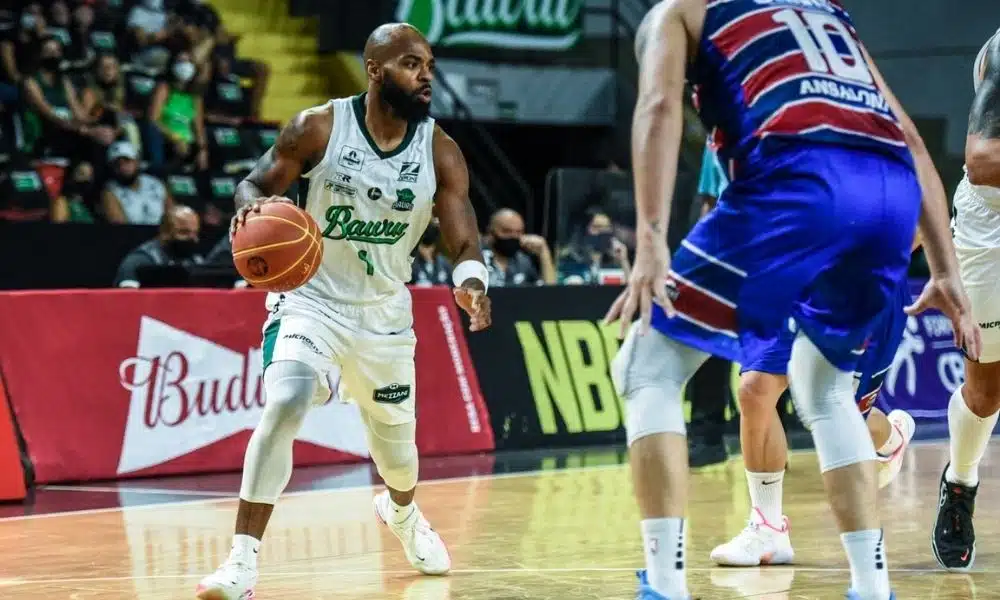 Larry Taylor Bauru Basket x Fortaleza Basquete Cearense nbb