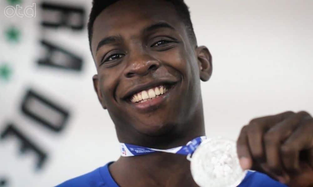 KENO MARLEY MEDALHA DA SUPERAÇÃO ASSASSINATO SUICÍDIO DEPRESSÃO