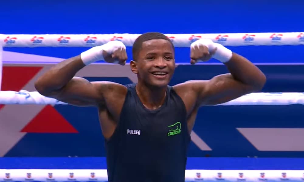 Wanderson Oliveira avança no Mundial de boxe. Luiz Oliveira é eliminado