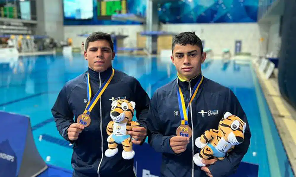 Kawan Pereira Diogo Silva medalha de bronze plaraforma sincronizado Campeonato Mundial Júnior de saltos Ornamentais