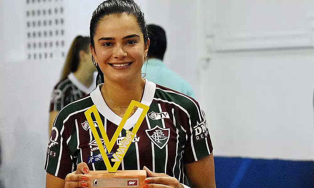 Lara vôlei Fluminense