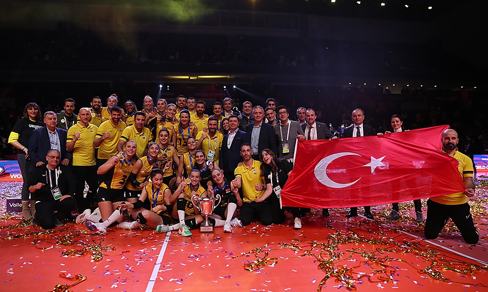Gabi Guimarães Vakifbank Mundial de Clubes de vôlei feminino campeão