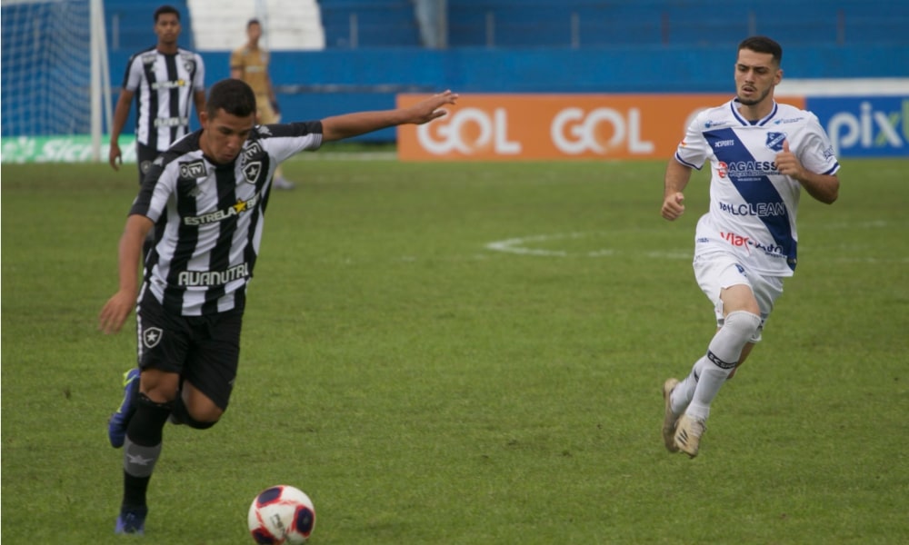 Botafogo e Taubaté na Copa São Paulo de futebol júnior, a Copinha