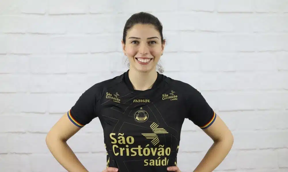 Ceren chega para reforçar o Osasco