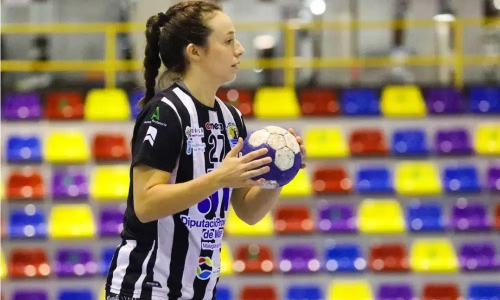 Isabelle Medeiros, Pati Matielli e Gabi Moreschi atuam pela Copa Europeia de handebol feminino e Liga Europeia