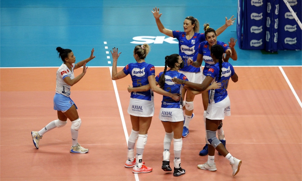 Minas e Maringá - Superliga Feminina de vôlei