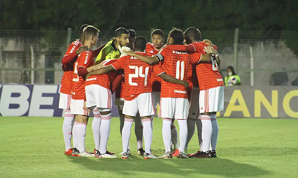 Internacional Copa São Paulo Futebol Júnior Portuguesa oitavas