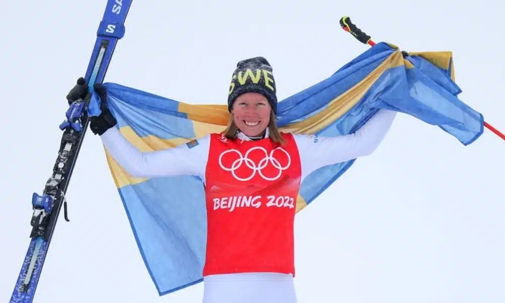 Sandra Naeslund domina e conquista o ouro no esqui cross pequim-2022