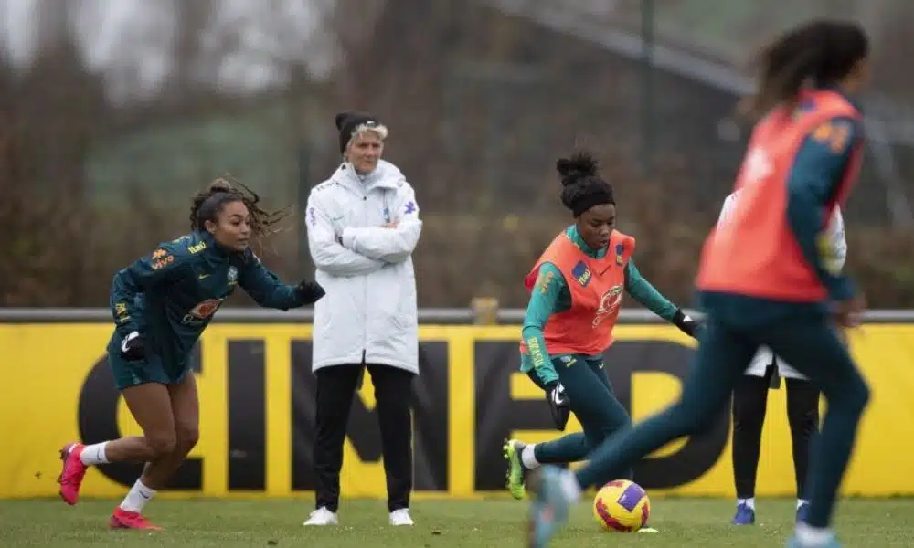 Pia Sundhage projeta duelo contra a Finlândia e futuro da seleção
