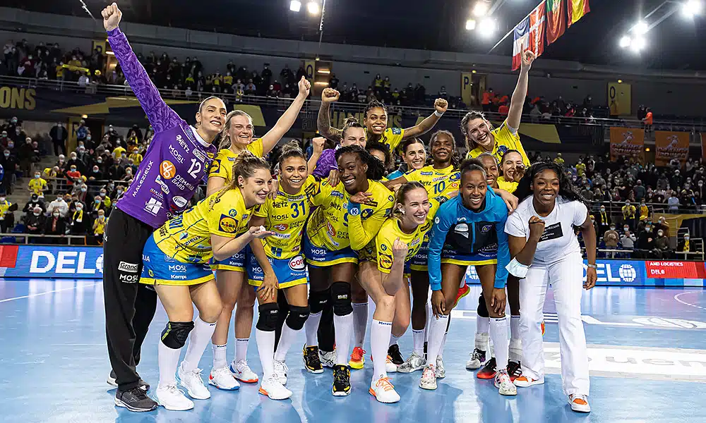 Metz Bruna de Paula Adriana de Castro Champions League handebol feminino