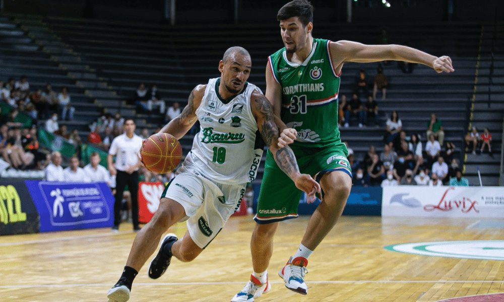 Alex García foi o principal pontuador do Bauru contra o União Corinthians no NBB