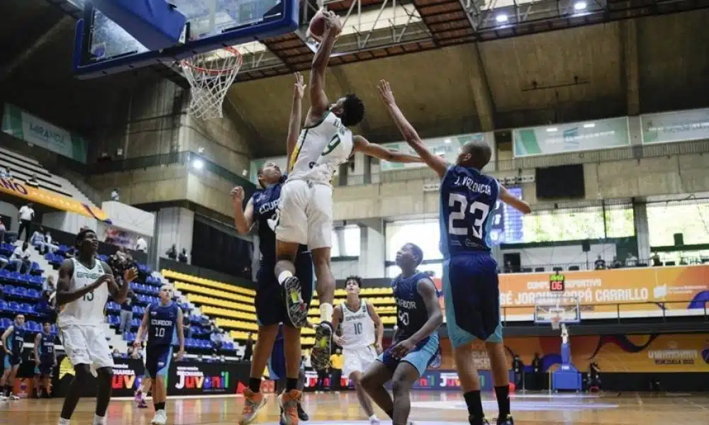 Brasil x Equador Sul-Americano Sub-18 basquete masculino