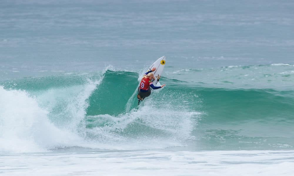 Tatiana Weston-Webb surfe peniche portugal supertubos Bells Beach Bateria Tati