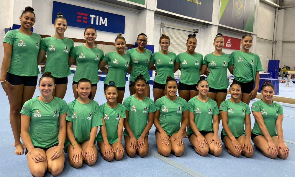 Ginástica artística feminina inicia preparação para o Pan do Rio