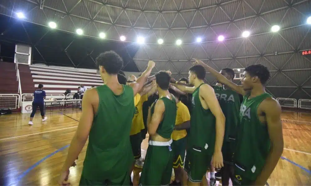 Seleção Brasileira Sub-18 de basquete