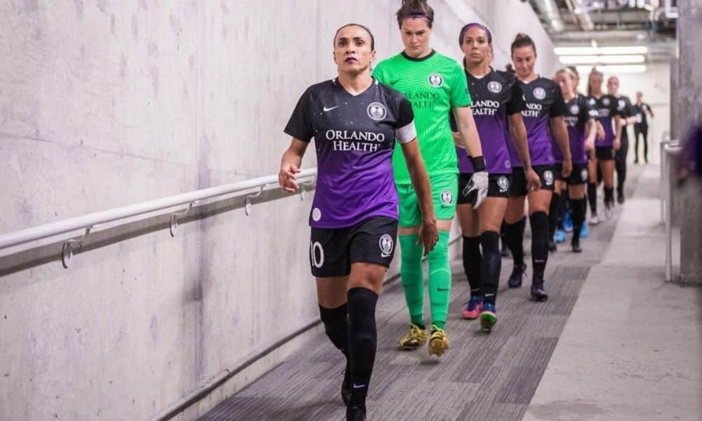 Marta lesão joelho Copa América