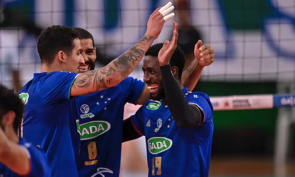 Sada Cruzeiro vence sul-americano de clubes de vôlei contra Fiat Gerdau Minas Superliga masculina de vôlei ao vivo uberlândia