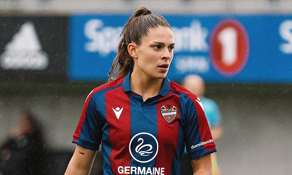 Giovana Queiroz futebol feminino Levante Barcelona carta assédio moral confinamento ilegal carta