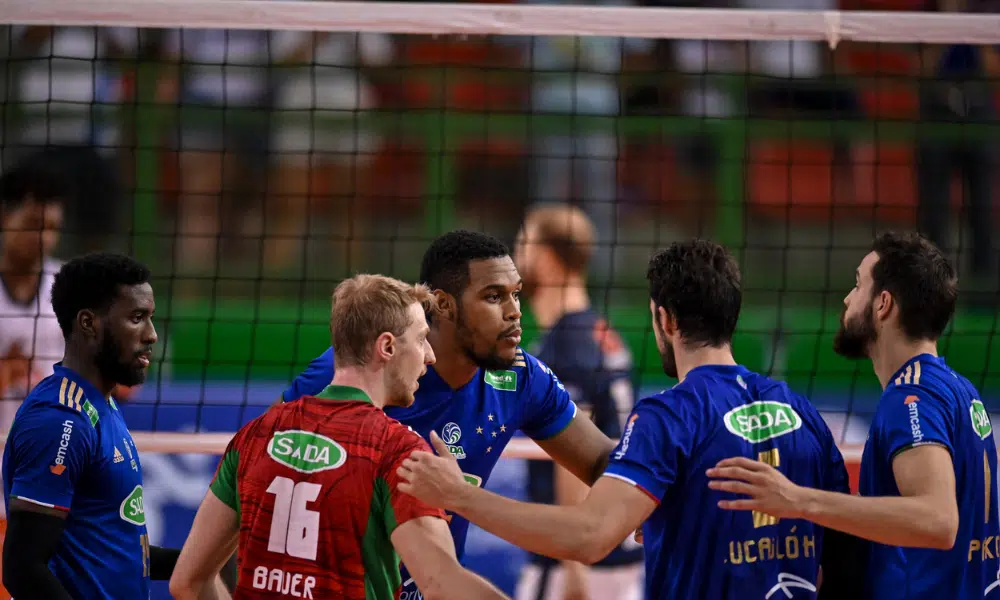 Sada Cruzeiro jogou com uma equipe alternativa contra o Uberlândia pela Superliga