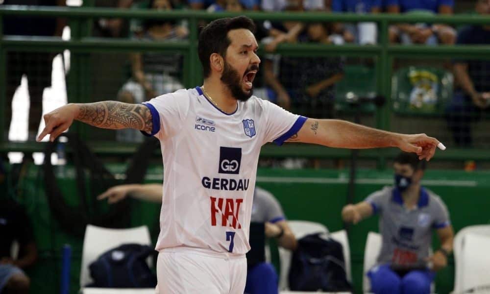 William Arjona minas superliga cruzeiro