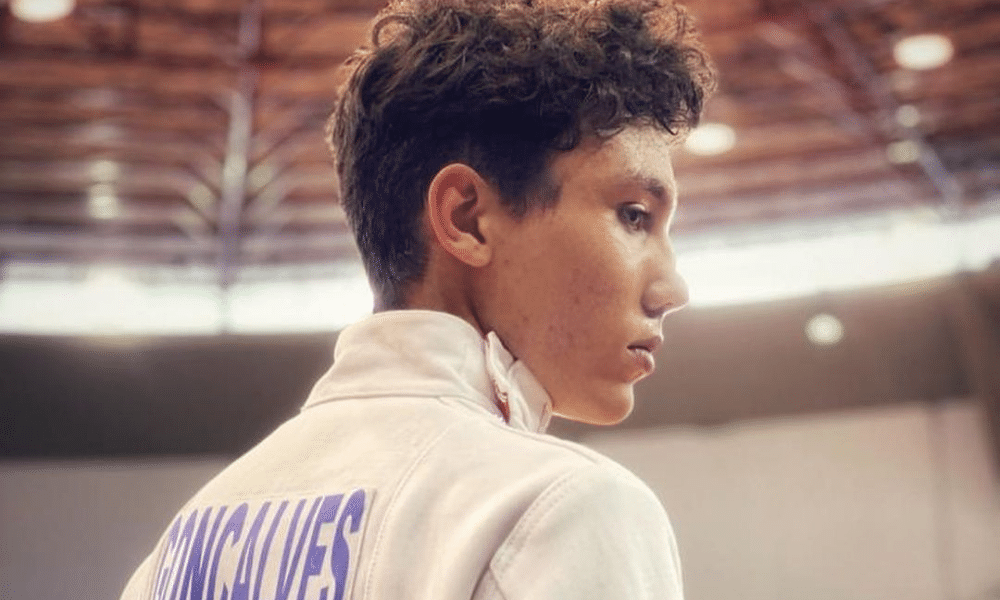 Eduardo Gonçalves foi o melhor brasileiro na espada cadete do Mundial Cadete e Juvenil de esgrima
