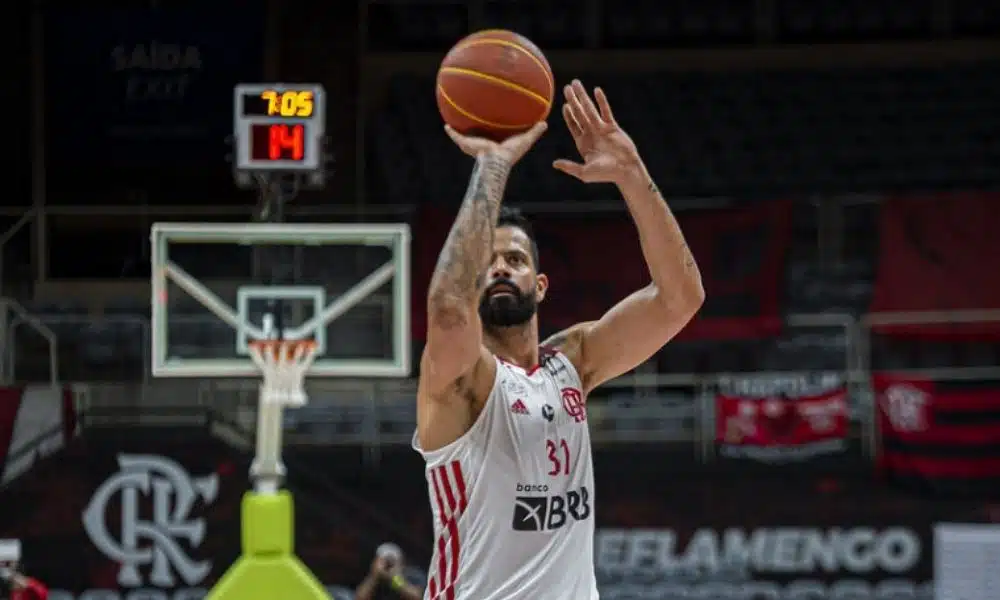 Flamengo x Brasília NBB Faverani
