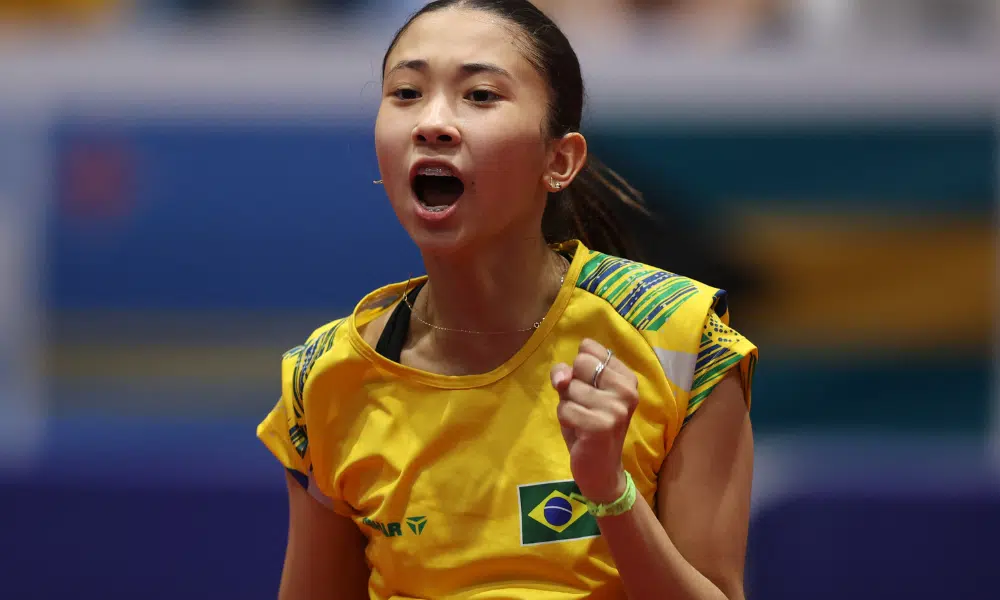 Giulia Takahashi comemora ponto em Rosario 2022