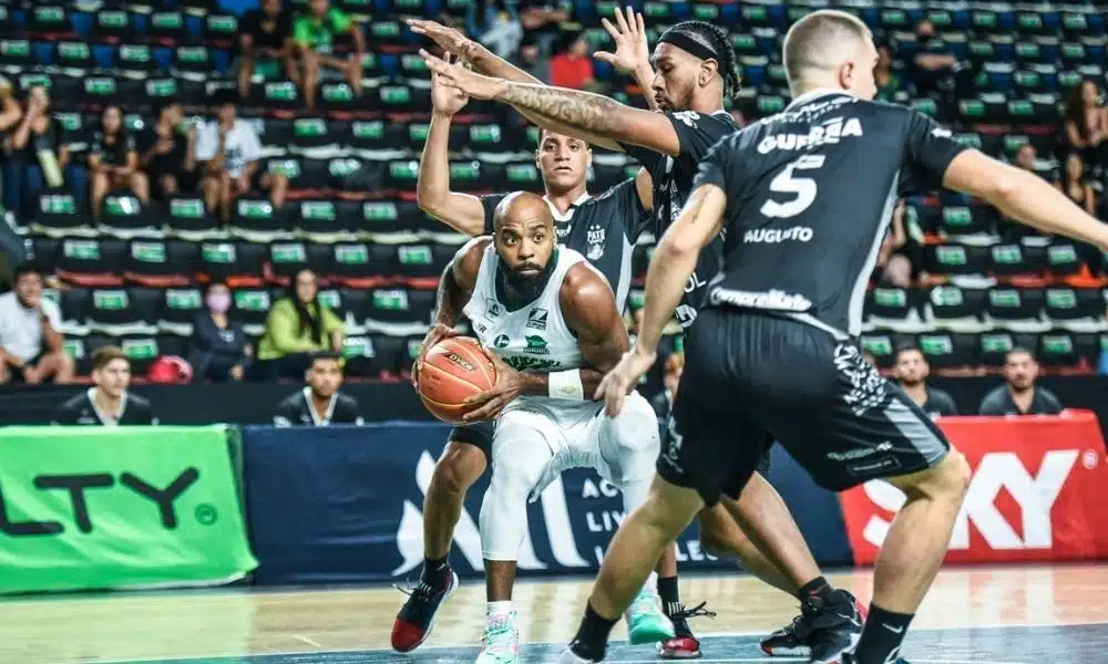 Pato x Bauru playoffs NBB