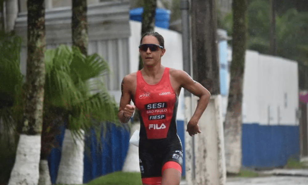 Luísa Baptista é prata em prova Ironman 70.3 de triatlo