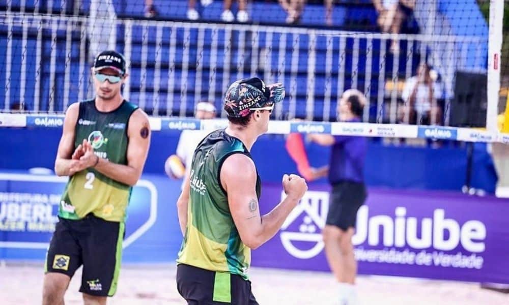 André e George sul-americano vôlei de praia uberlândia