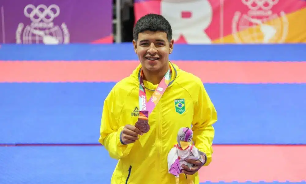 Miguel Gutierrez conquista o bronze no caratê de Rosario 2022