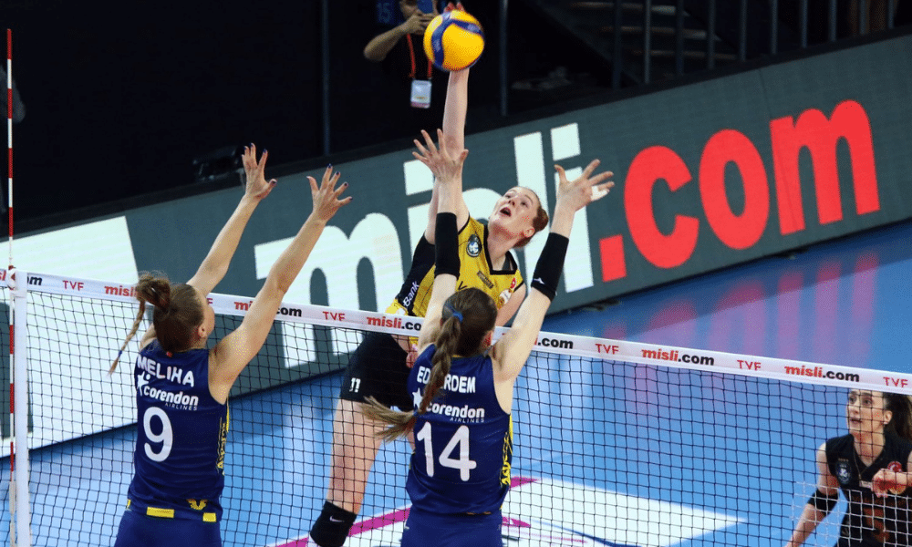 Fenerbahce x Vakifbank final do Turco de vôlei feminino