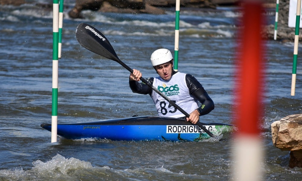 Guilherme Rodrigues é campeão do pan-americano de canoagem slalom