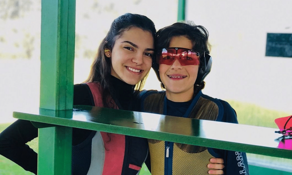 Hanna Daruich e Hussein Daruich competiram na fossa olímpica mista da Copa do Mundo júnior de tiro esportivo
