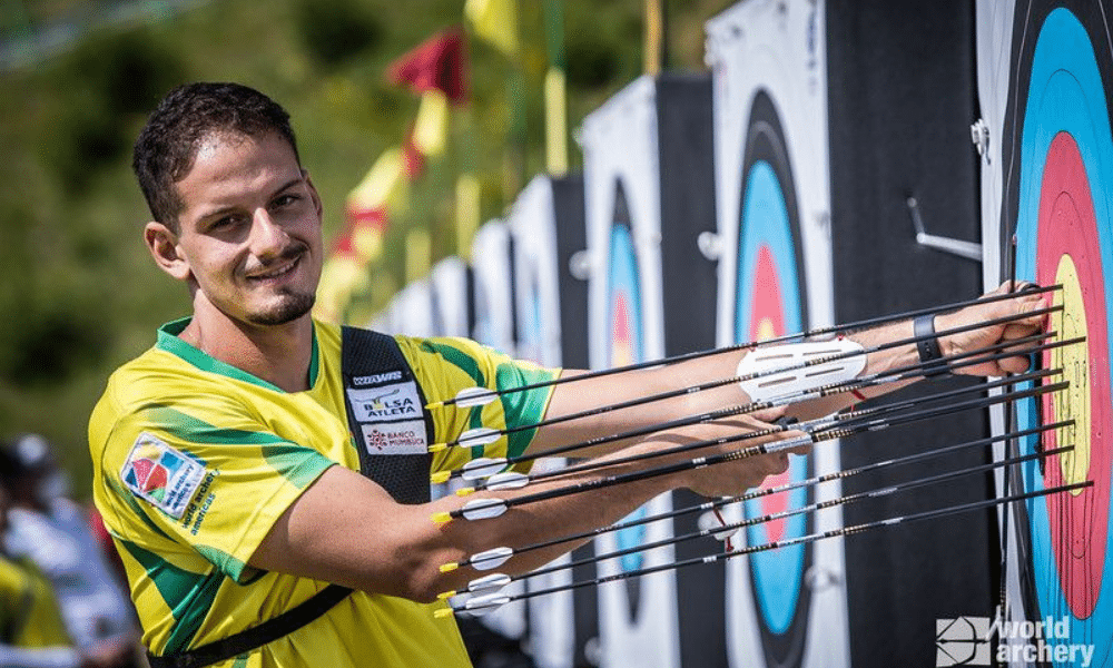 Marcus D'Almeida ouro Copa do Mundo de Paris Torneio tiro The Vegas Shoot Arco Recurvo
