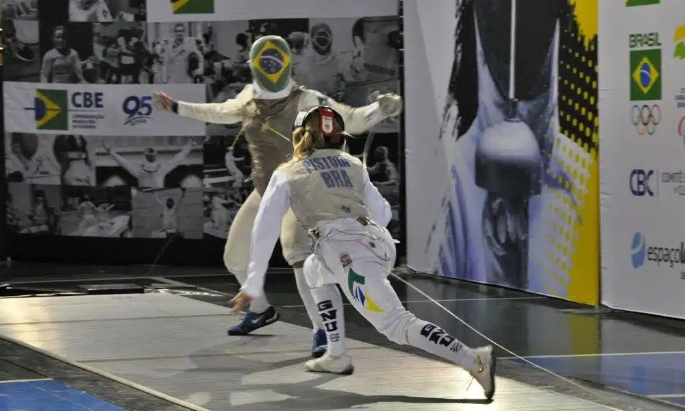 Mariana Pistoia esgrima Torneio CBE 95 anos copa do mundo de esgrima