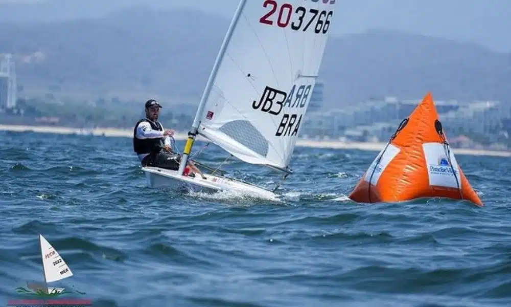 Bruno Fontes Mundial Laser vela