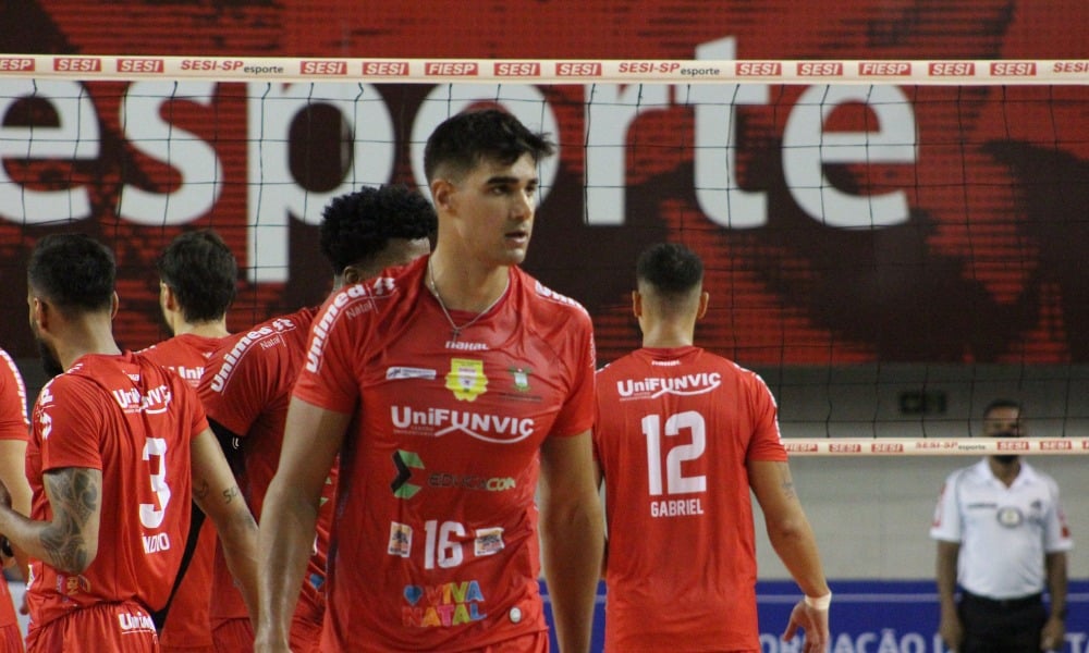 Felipe Brito e Lucas Fonseca são reforços do Vôlei Renata