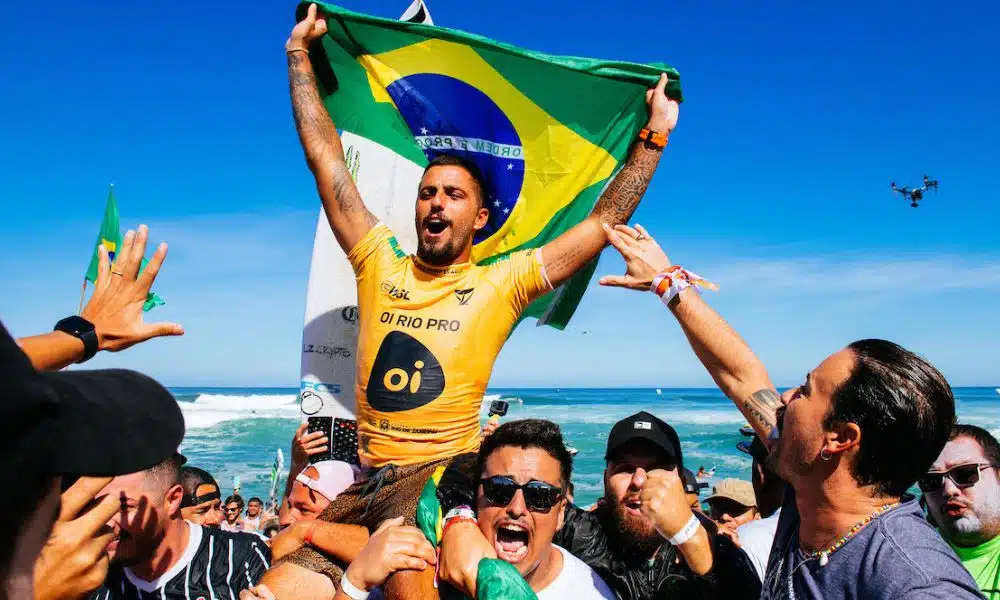 Filipe Toledo é bicampeão mundial (Thiago Diz/World Surf League)