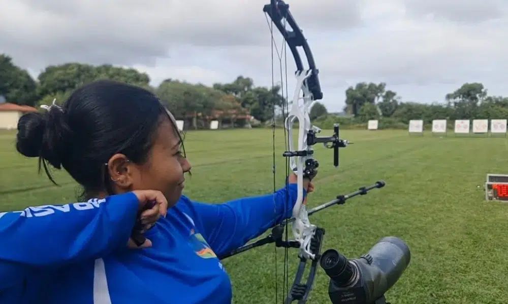 Larissa Ferrari Copa do Mundo de tiro com arco composto