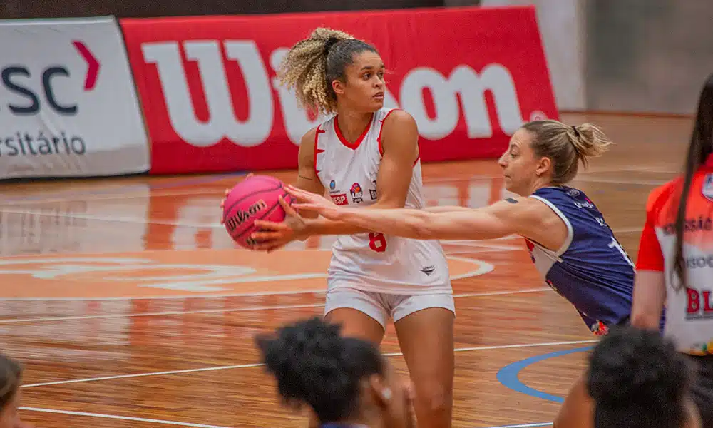 Gabriella Sossô basquete Sesi Araraquara Blumenau Liga de Basquete Feminino LBF