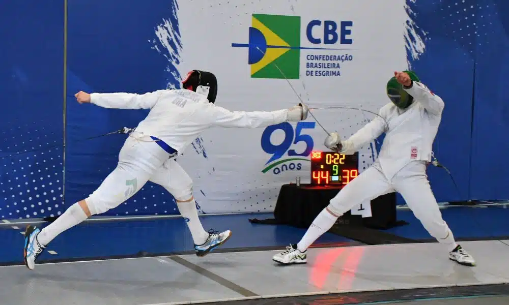 Pinheiros GNU 95 anos CBE