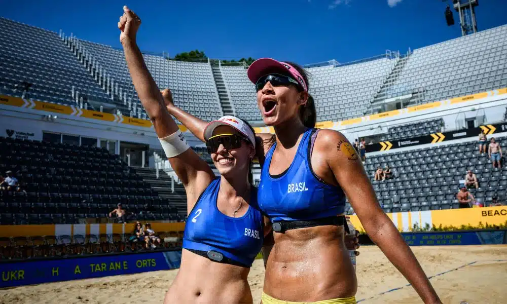 Duda e Ana Patrícia etapa de gstaad do circuito mundial de vôlei de praia