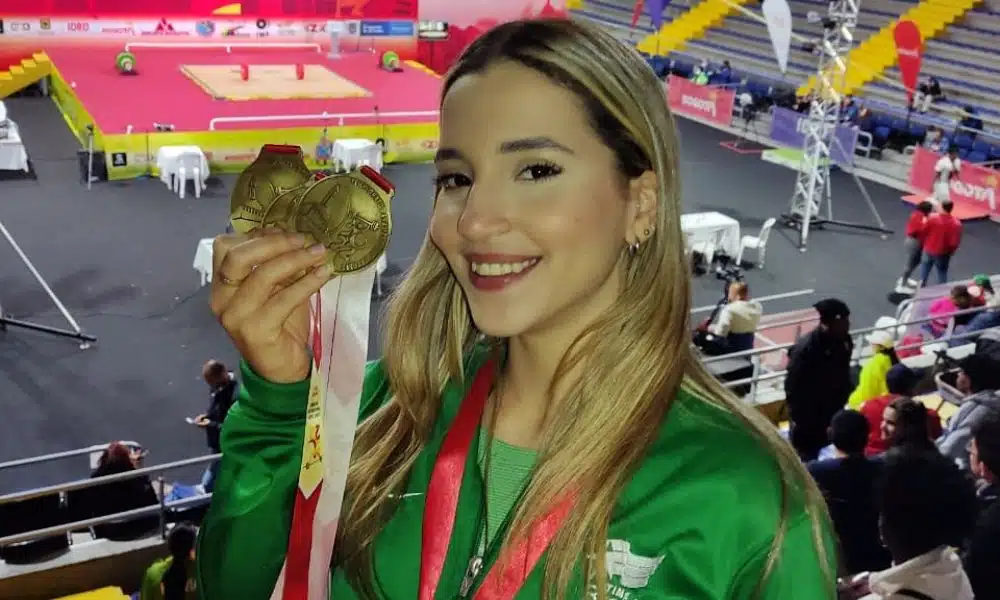 Emily Rosa Pan-Americano de levantamento de peso