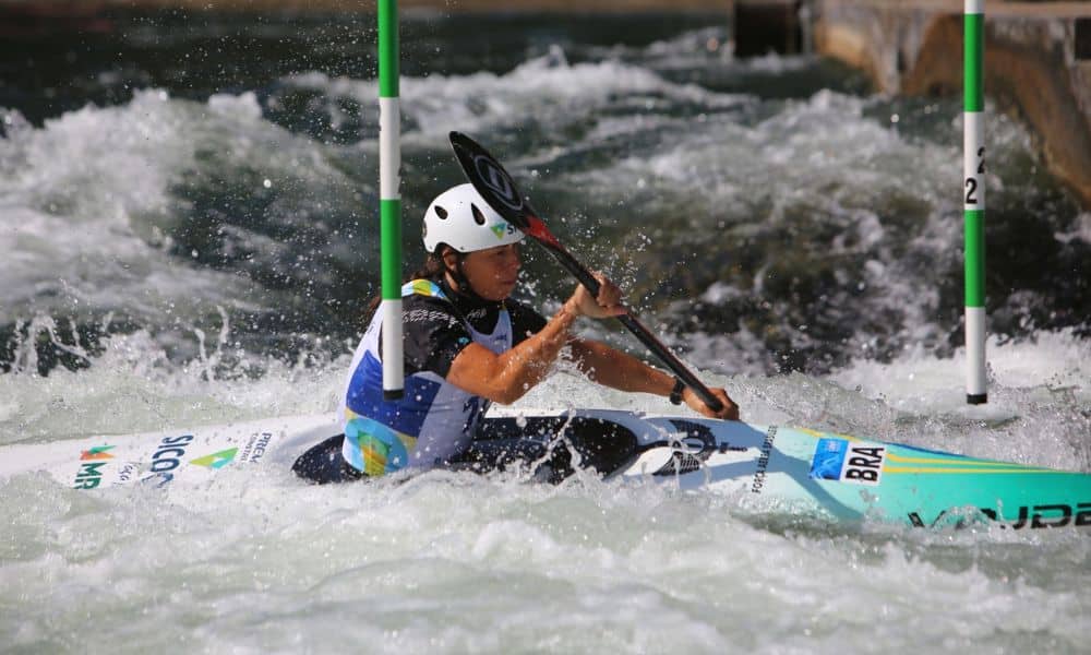 Ana Sátila Mundial e Copa do Mundo de canoagem slalom, com Pepê Gonçalves e Mathieu Desnos