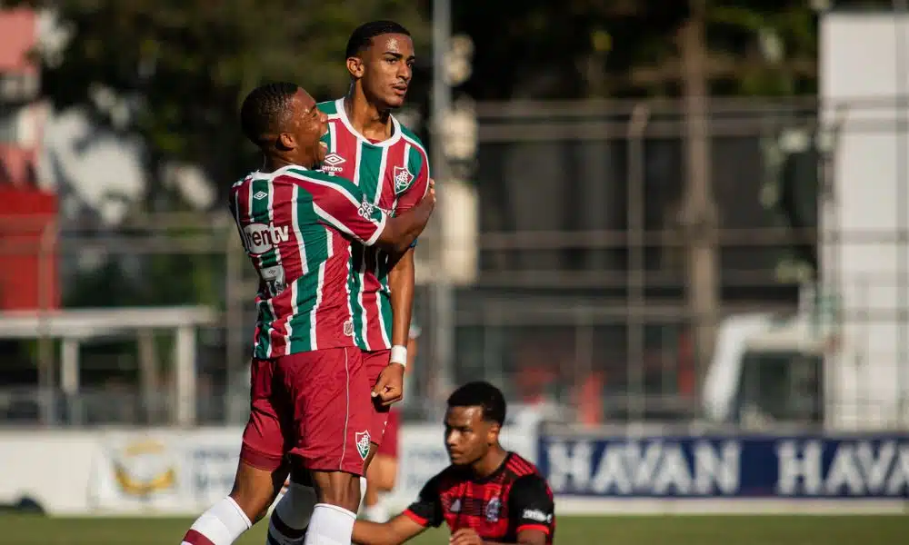 Brasileiro sub-17 Flamengo Fluminense Palmeiras Santos