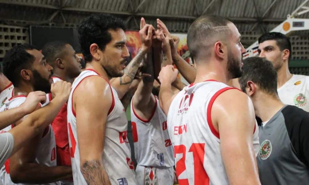 Basket Osasco x Az Araraquara Paulista de basquete Brasileiro