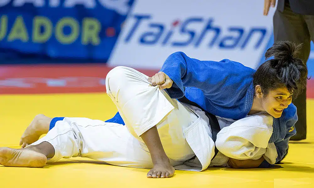 Beatriz Freitas judô medalha de prata Mundial Júnior de judô Equador
