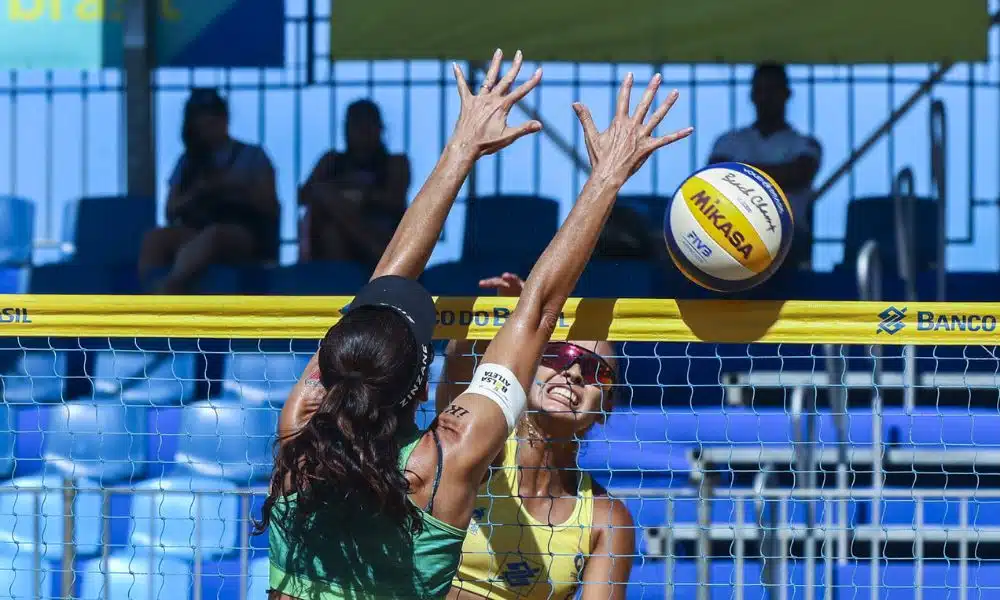 circuito brasileiro de vôlei de praia fortaleza top-8 tainá e hege rebecca talita
