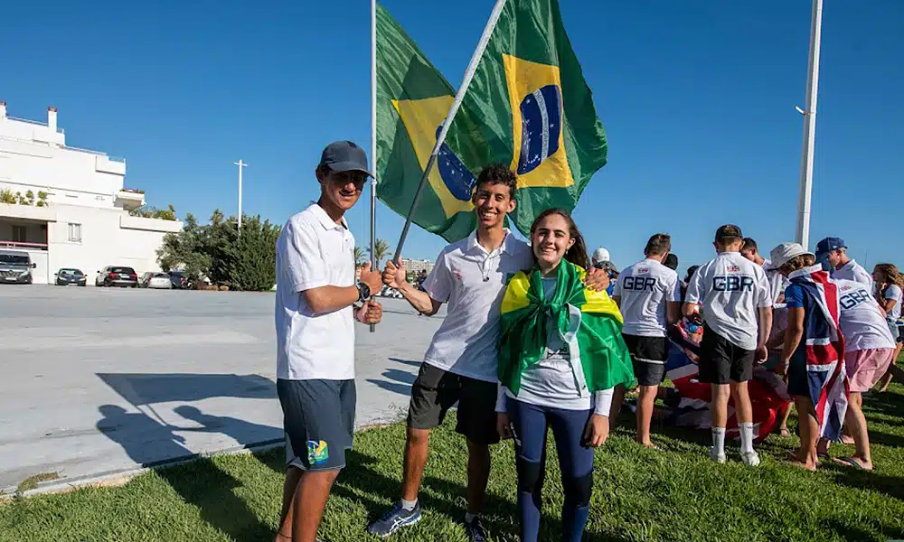 Giovanna Guariglia Vicente Campos Eduardo Guimarães vela Mundial da Juventude da classe laser Vilamoura Portugal brasileiros